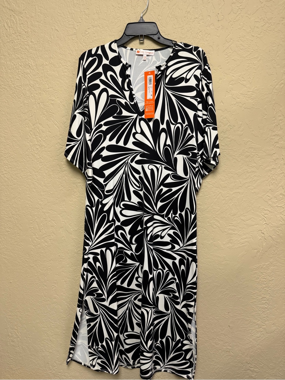 Jude Connally Black and White Abstract Print Dress